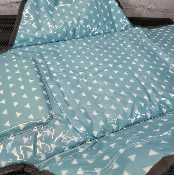 Axios Diaper Changing Station - Picture 7 of 7